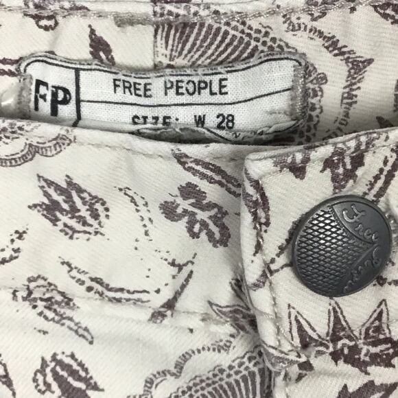 FREE PEOPLE Slim Ankle Crop Jeans Moroccan Mediallion Print Cream Brown 28 Boho - Picture 3 of 7